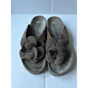 Mephisto Thong Sandal size 36